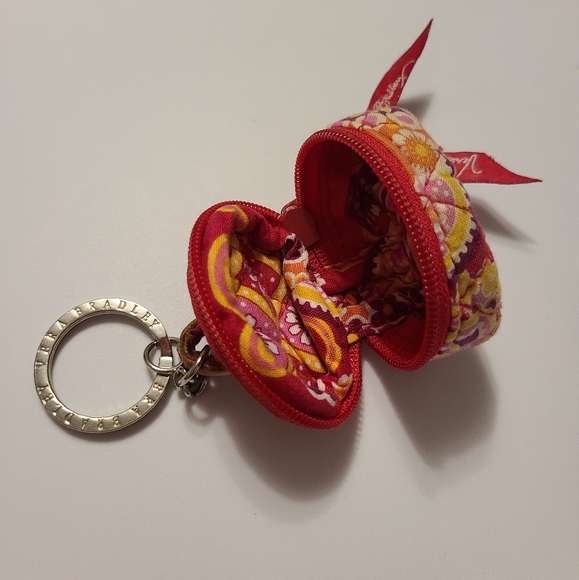 EUC Vera Bradley Retired Raspberry Fizz Tote Purse with matching Keychain case - Picture 15 of 16